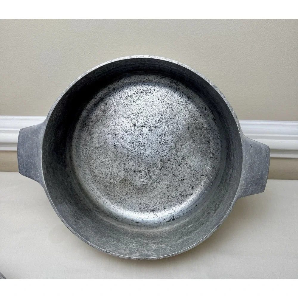 Vintage Forever Cookware 5 Quart Dutch Oven Cast Aluminum Magnalite Style Retro